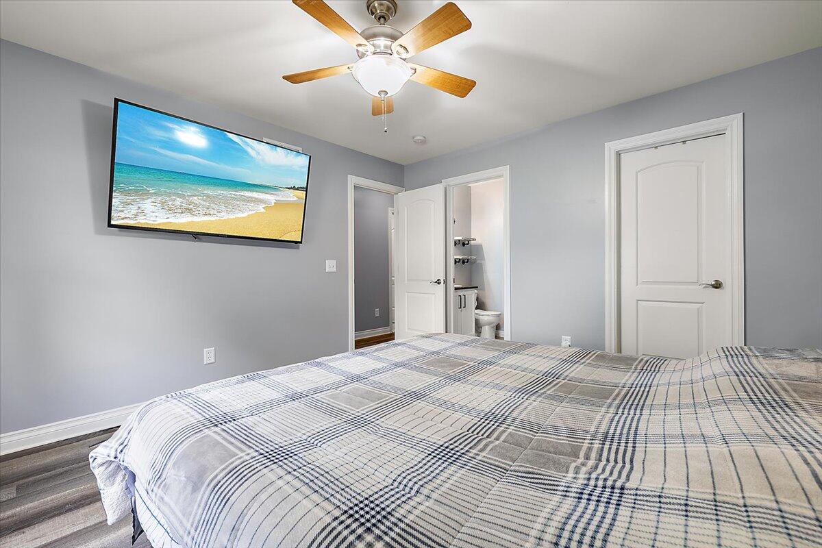 15257 Oak Valley Lane