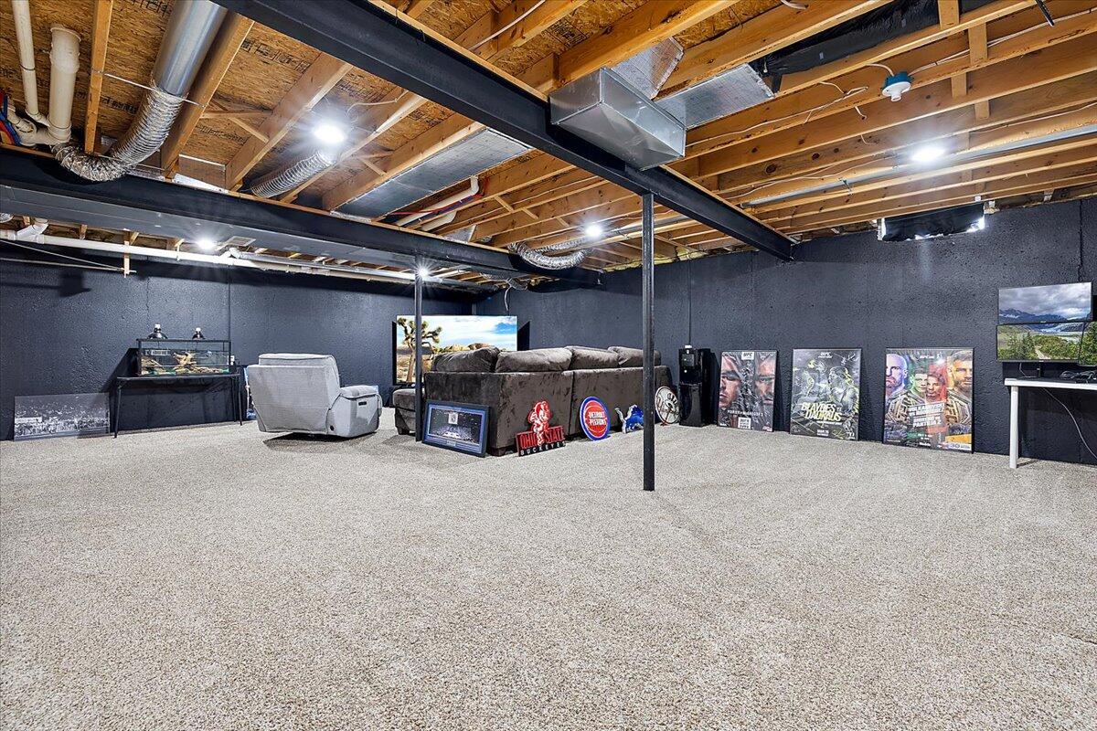 15257 Oak Valley Lane