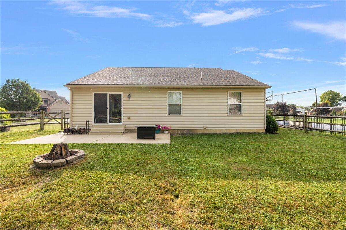 15257 Oak Valley Lane