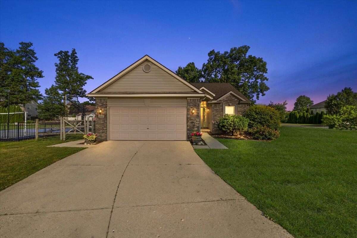 15257 Oak Valley Lane