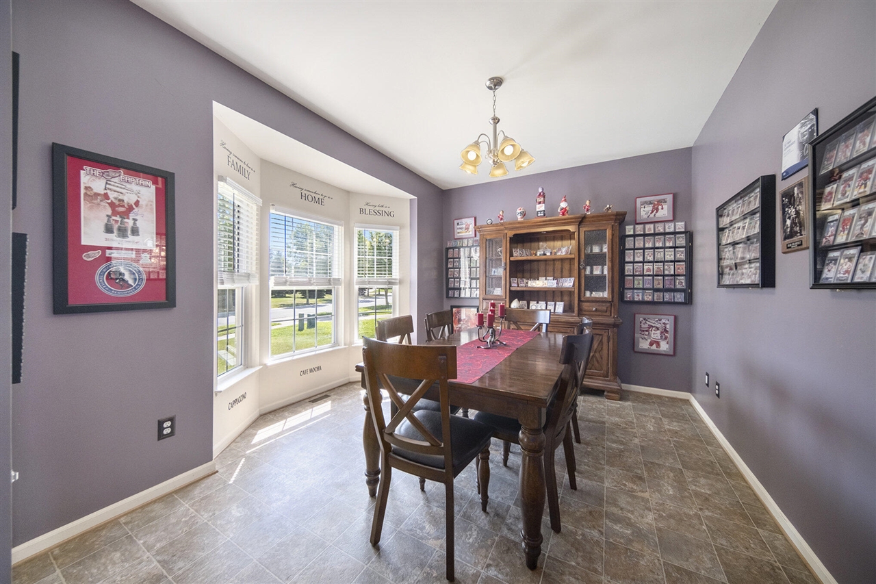 834 Golf Ridge Circle