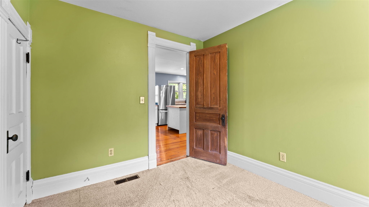 557 Saline Street