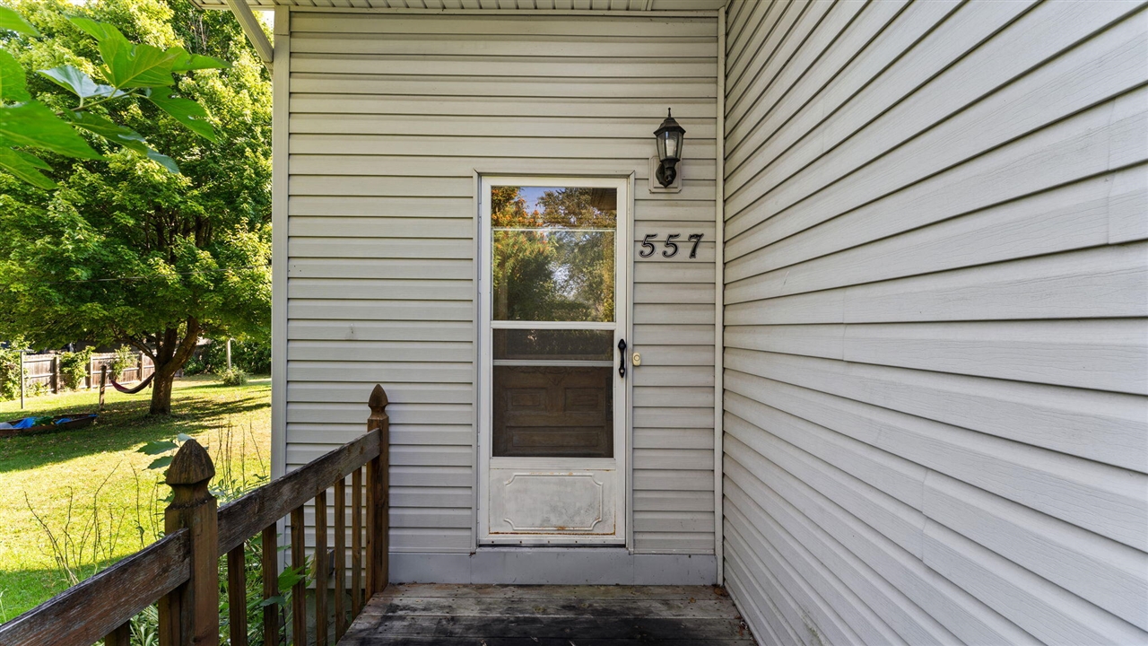 557 Saline Street