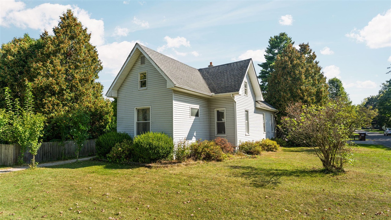 557 Saline Street