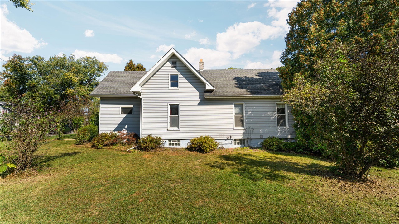 557 Saline Street
