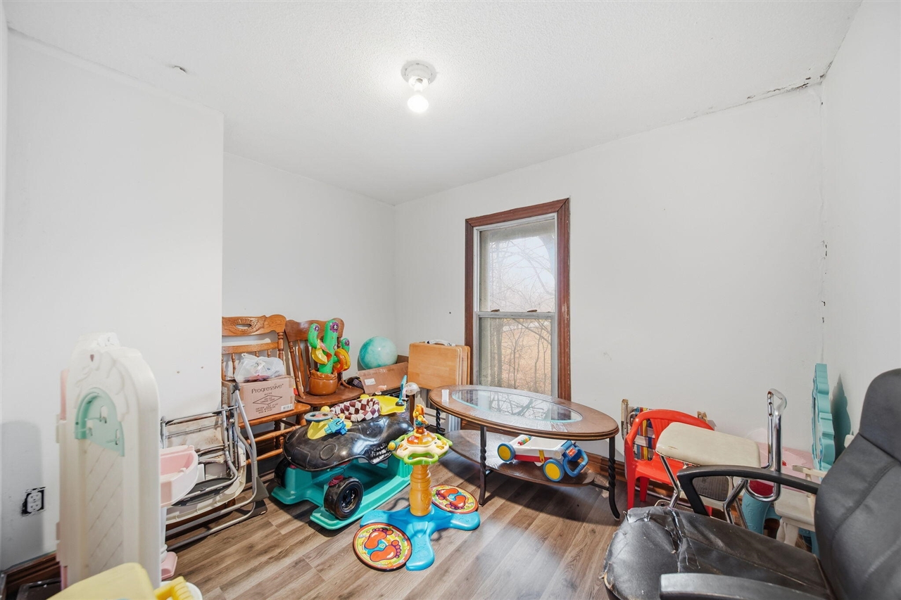 13840 N Adams Road