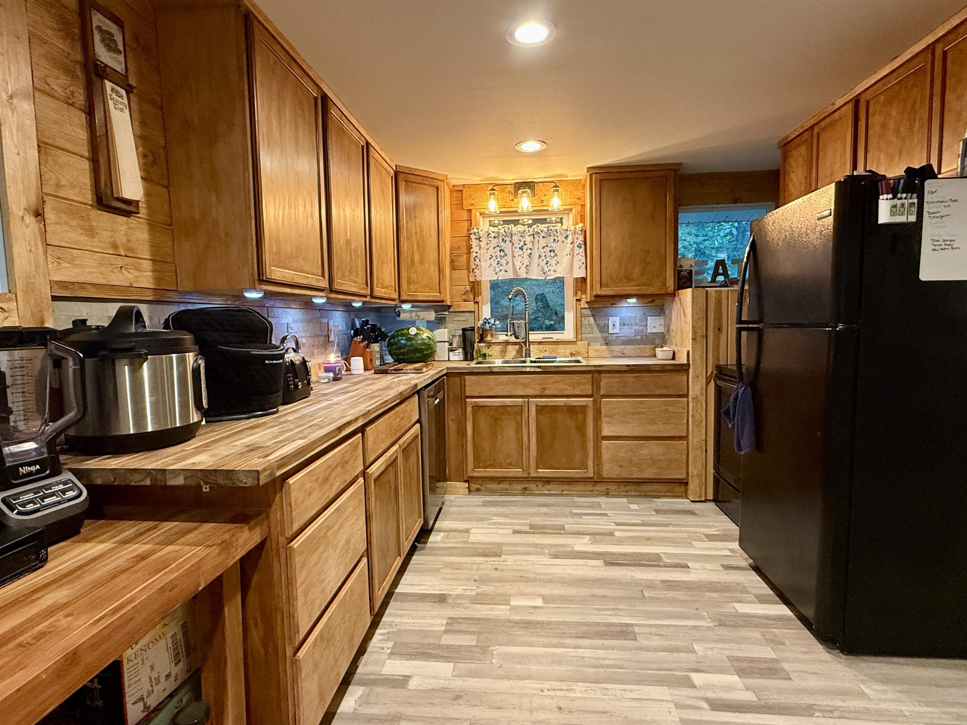 195 Forest Trail, LeRoy Unit: Lot: 81&82