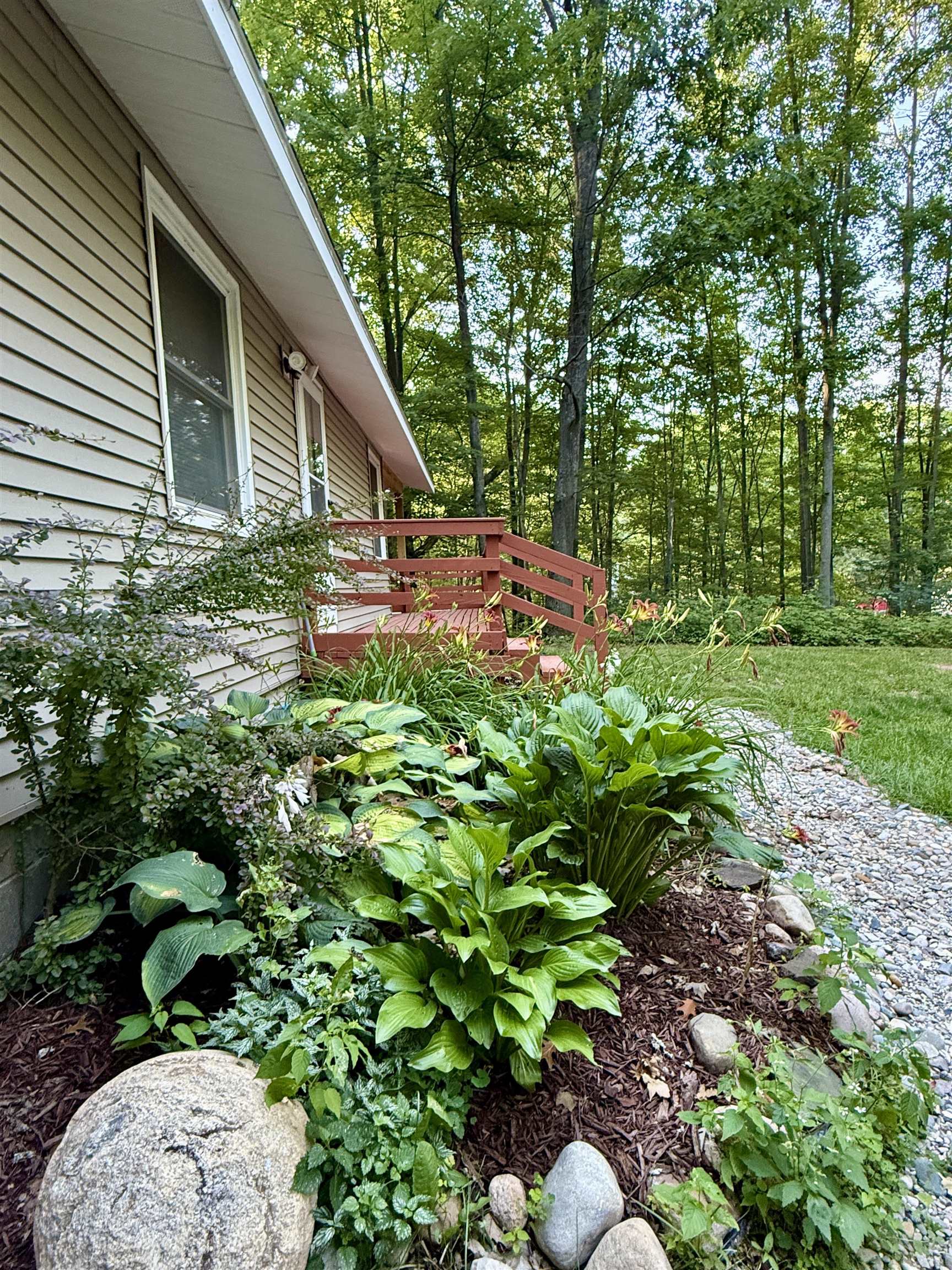 195 Forest Trail, LeRoy Unit: Lot: 81&82