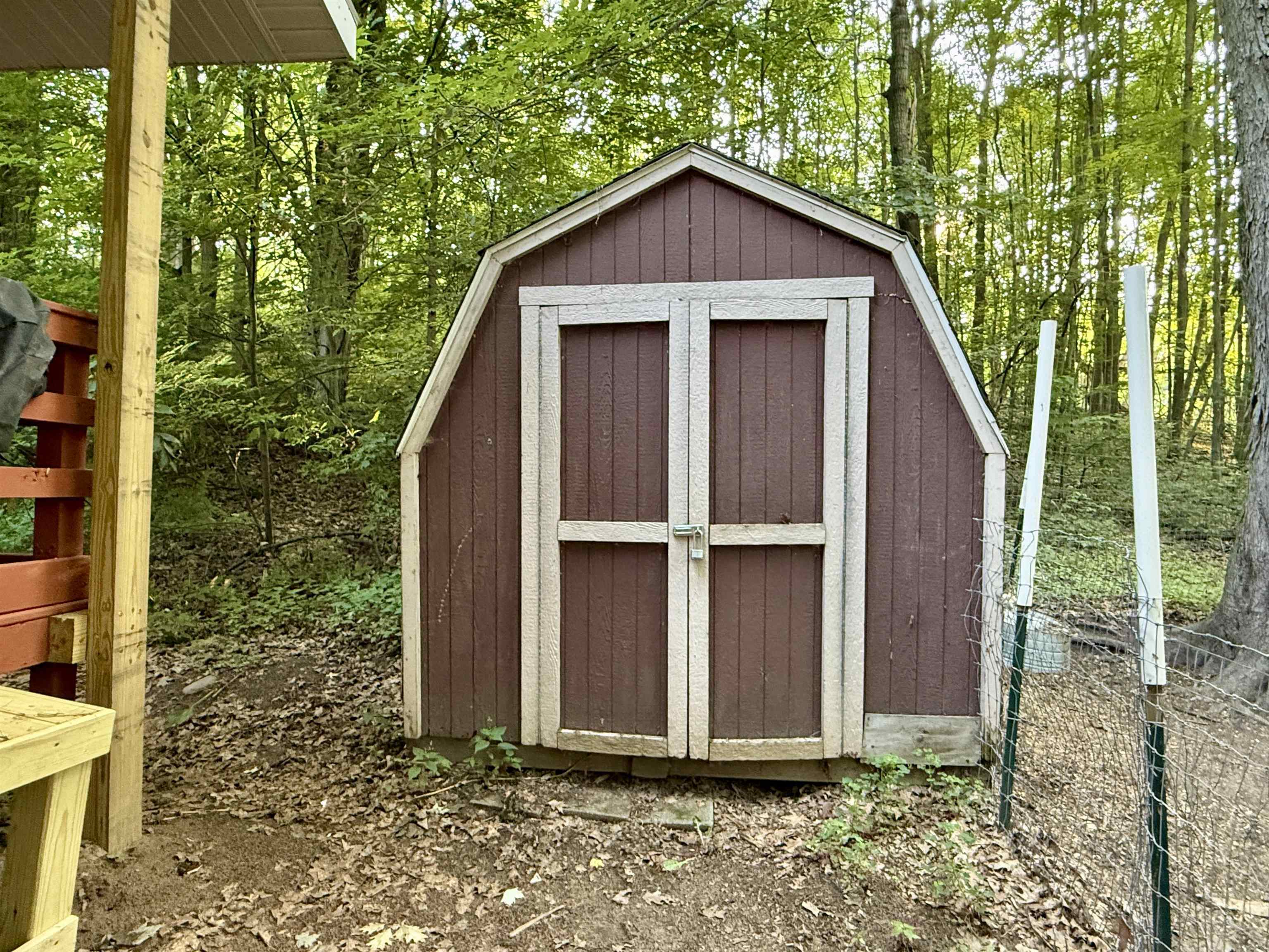 195 Forest Trail, LeRoy Unit: Lot: 81&82