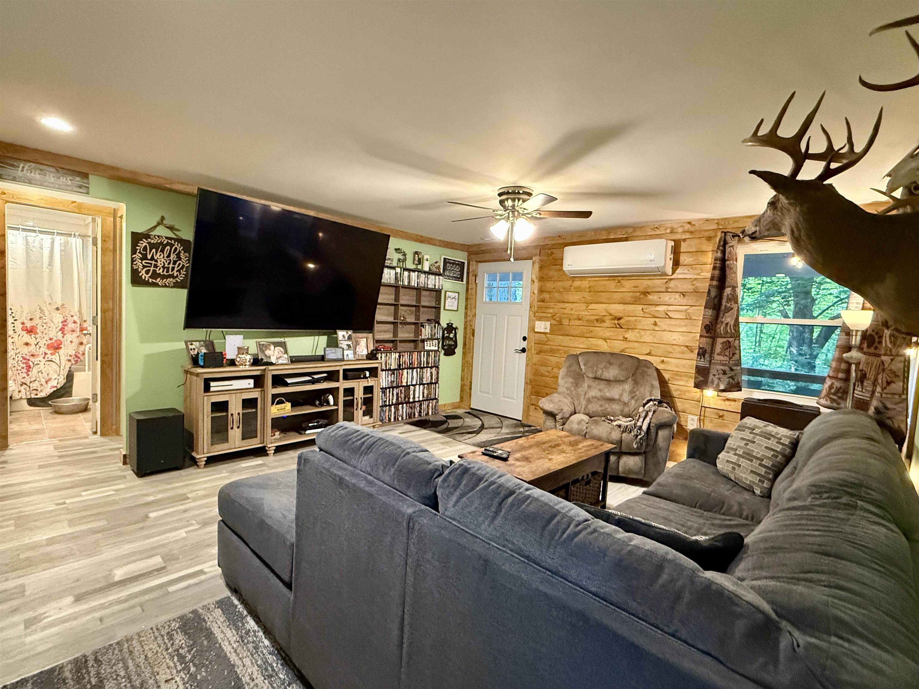 195 Forest Trail, LeRoy Unit: Lot: 81&82