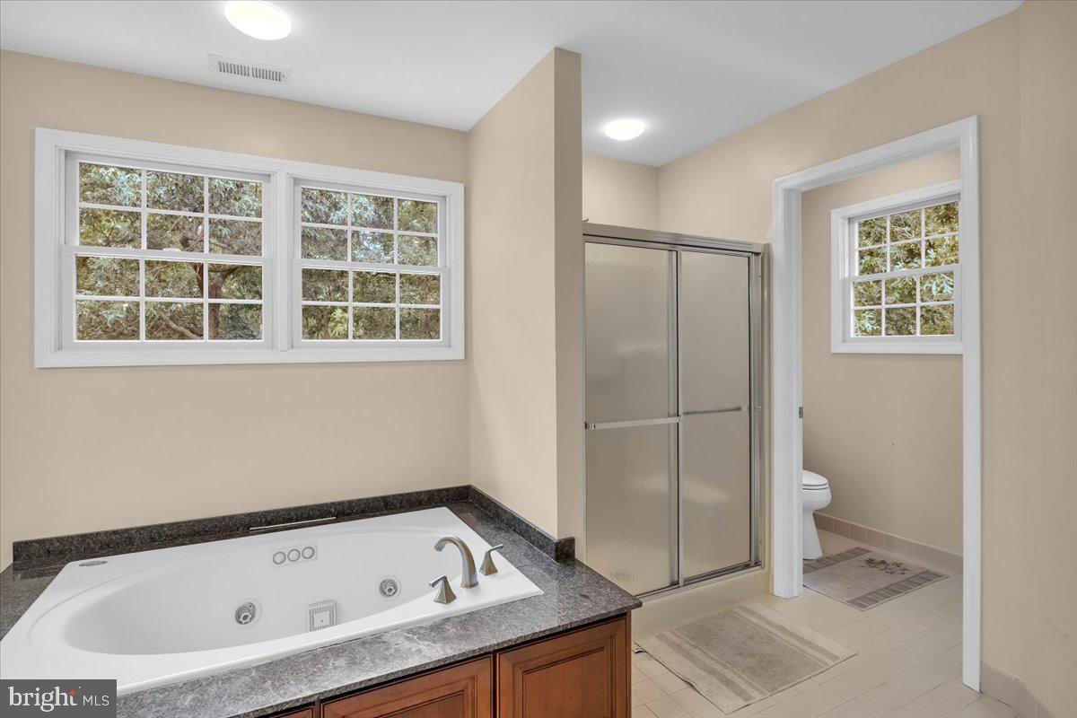 113 LIGHTHOUSE LN