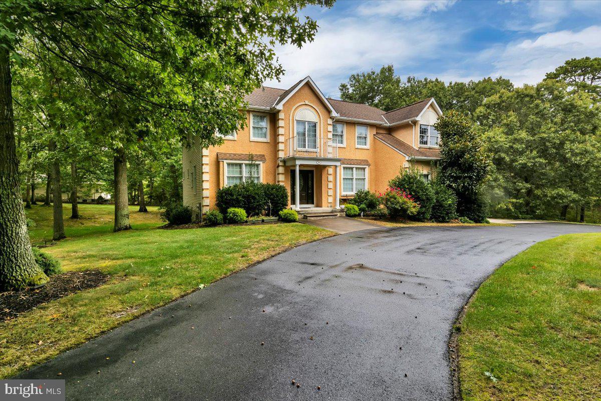 113 LIGHTHOUSE LN