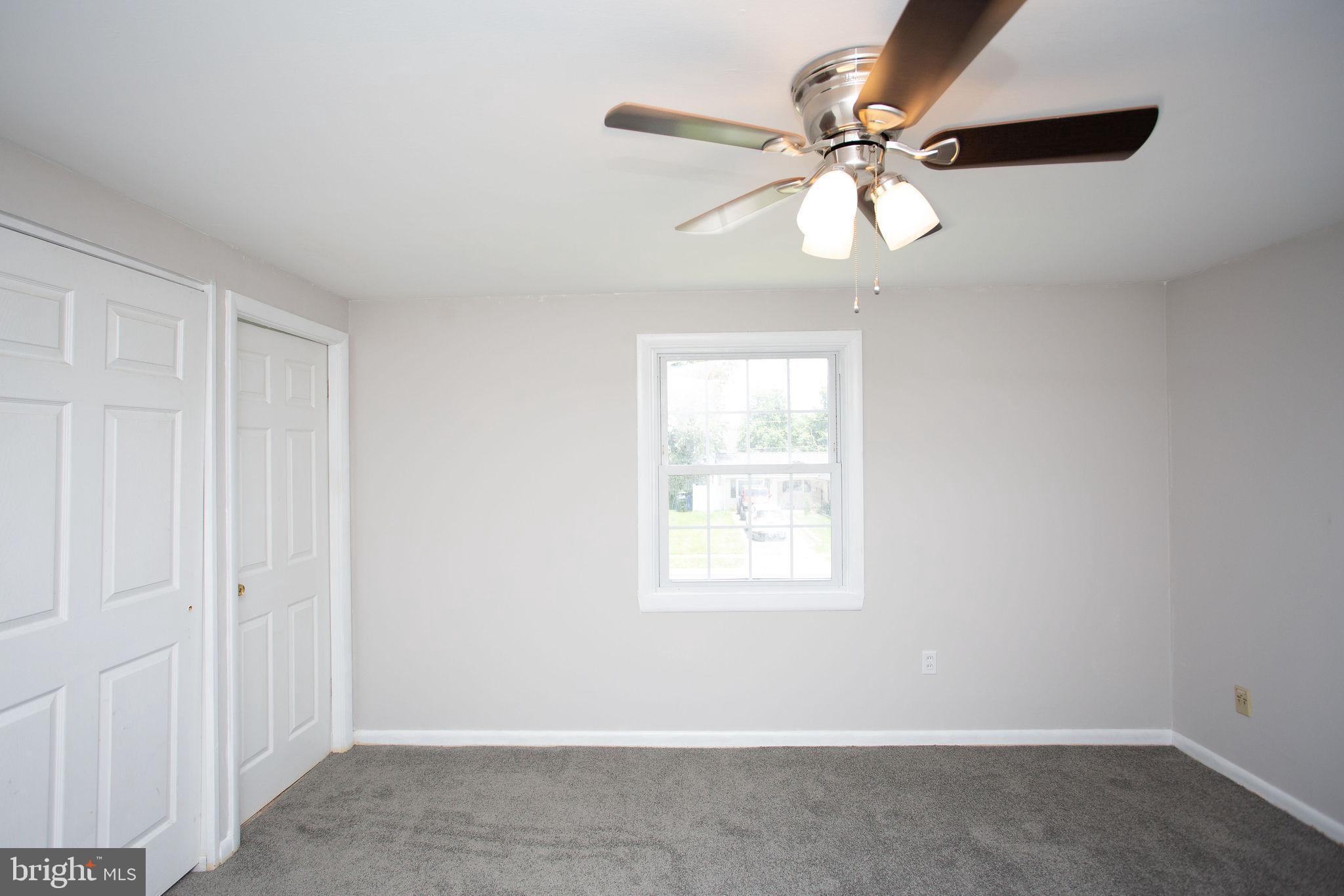 27 Bendix Ln