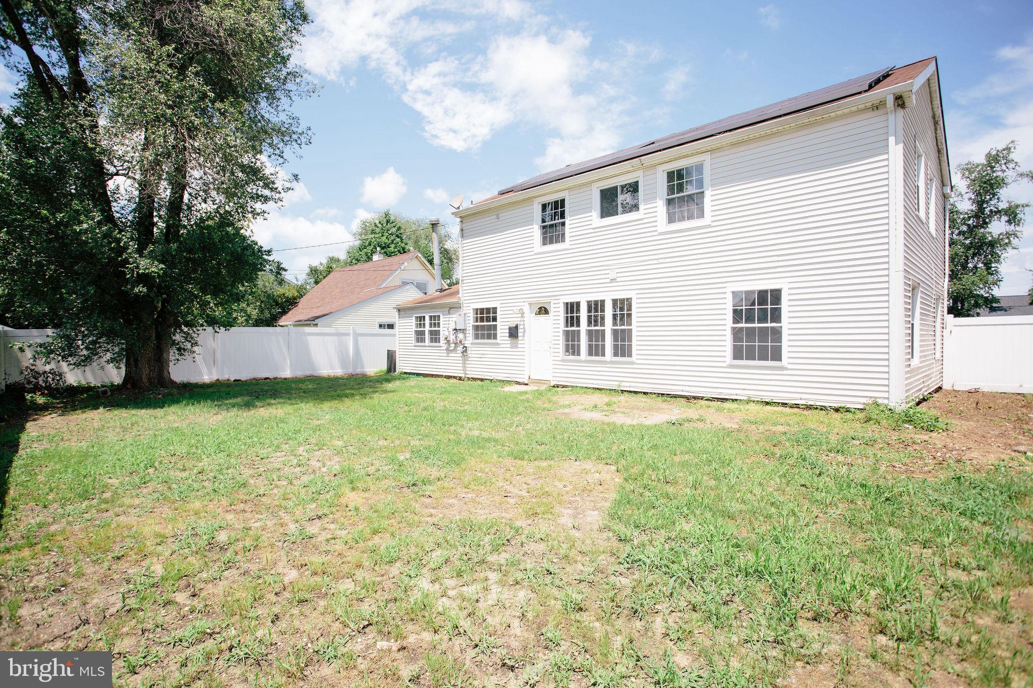 27 Bendix Ln