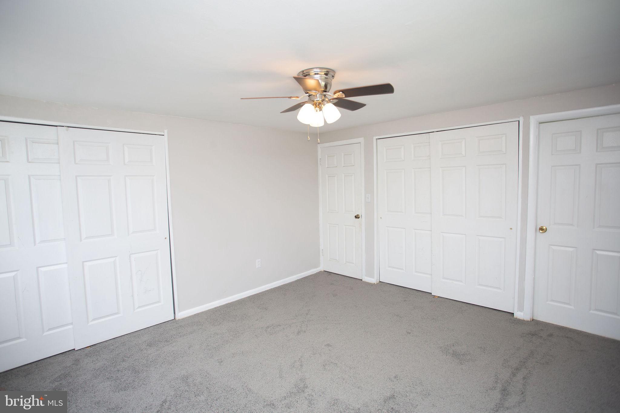 27 Bendix Ln