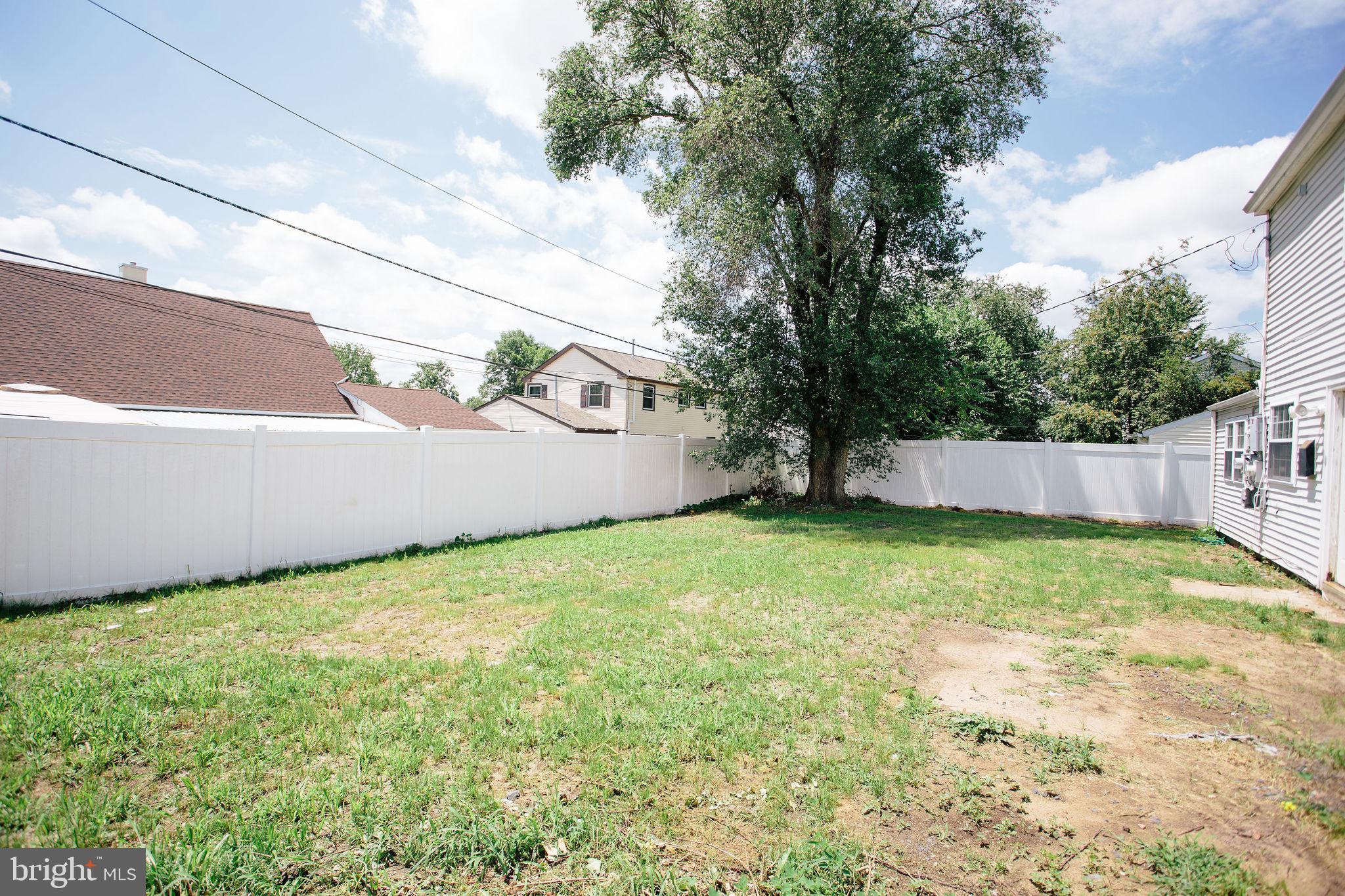 27 Bendix Ln
