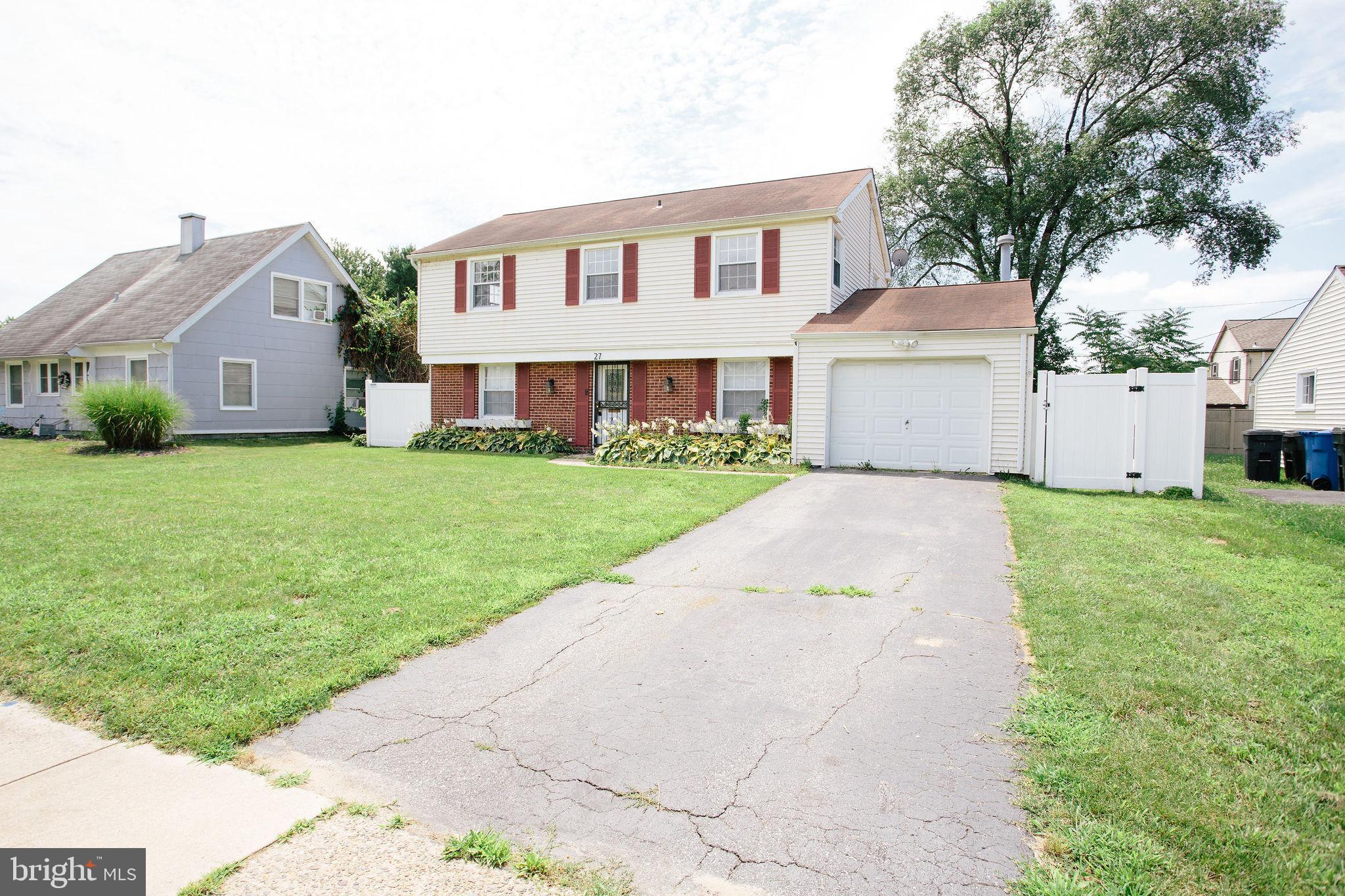 27 Bendix Ln