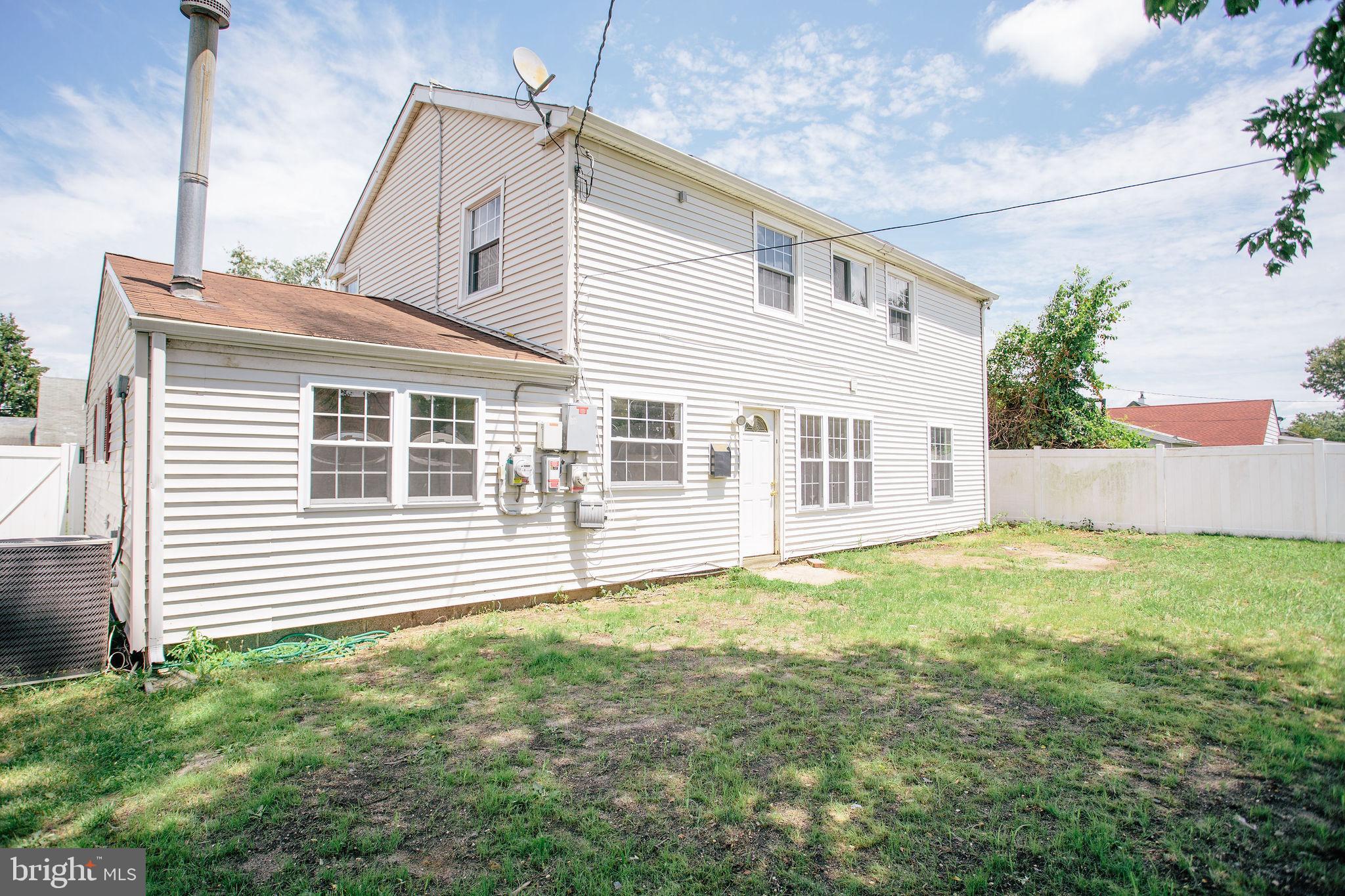 27 Bendix Ln