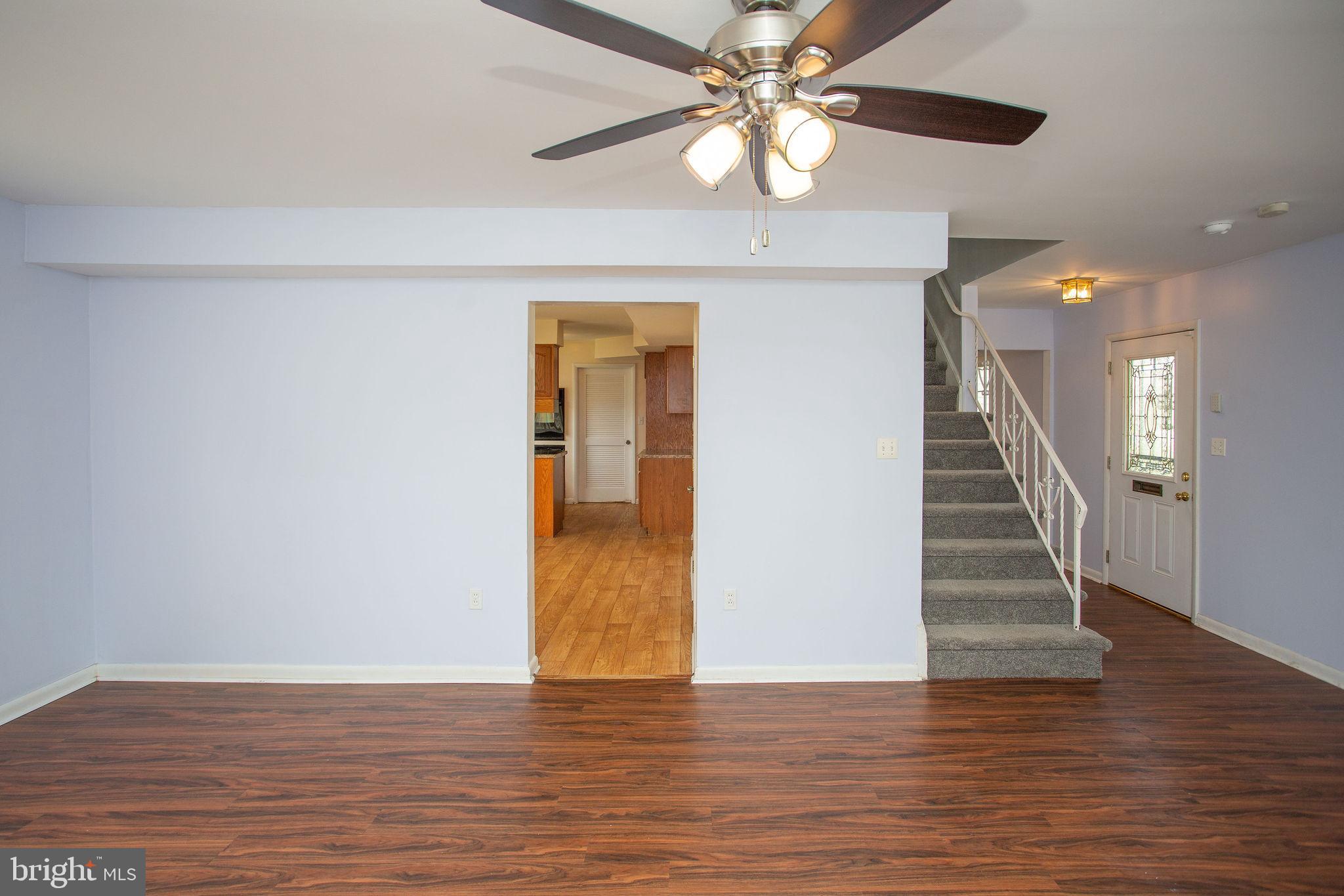 27 Bendix Ln