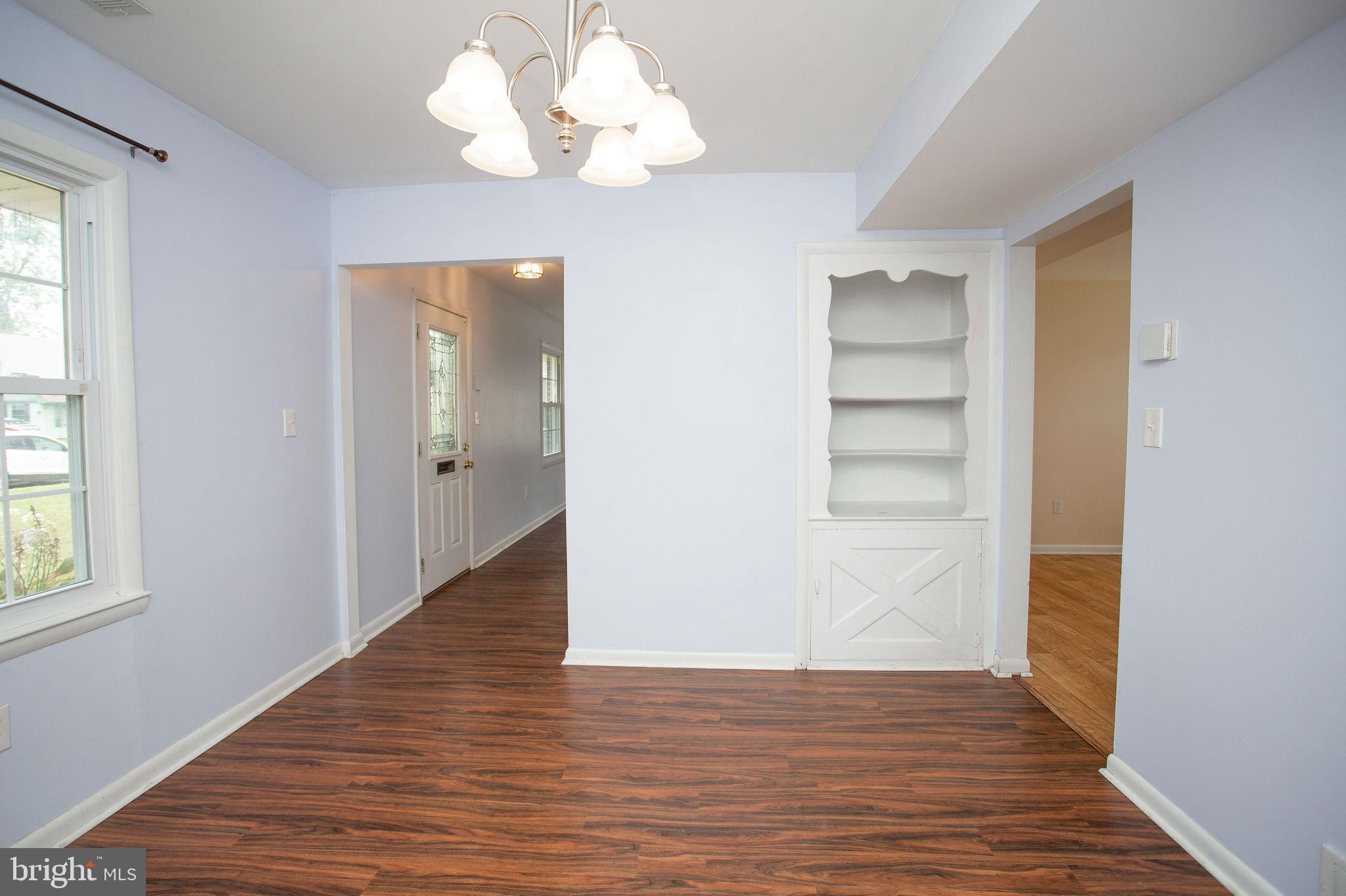 27 Bendix Ln