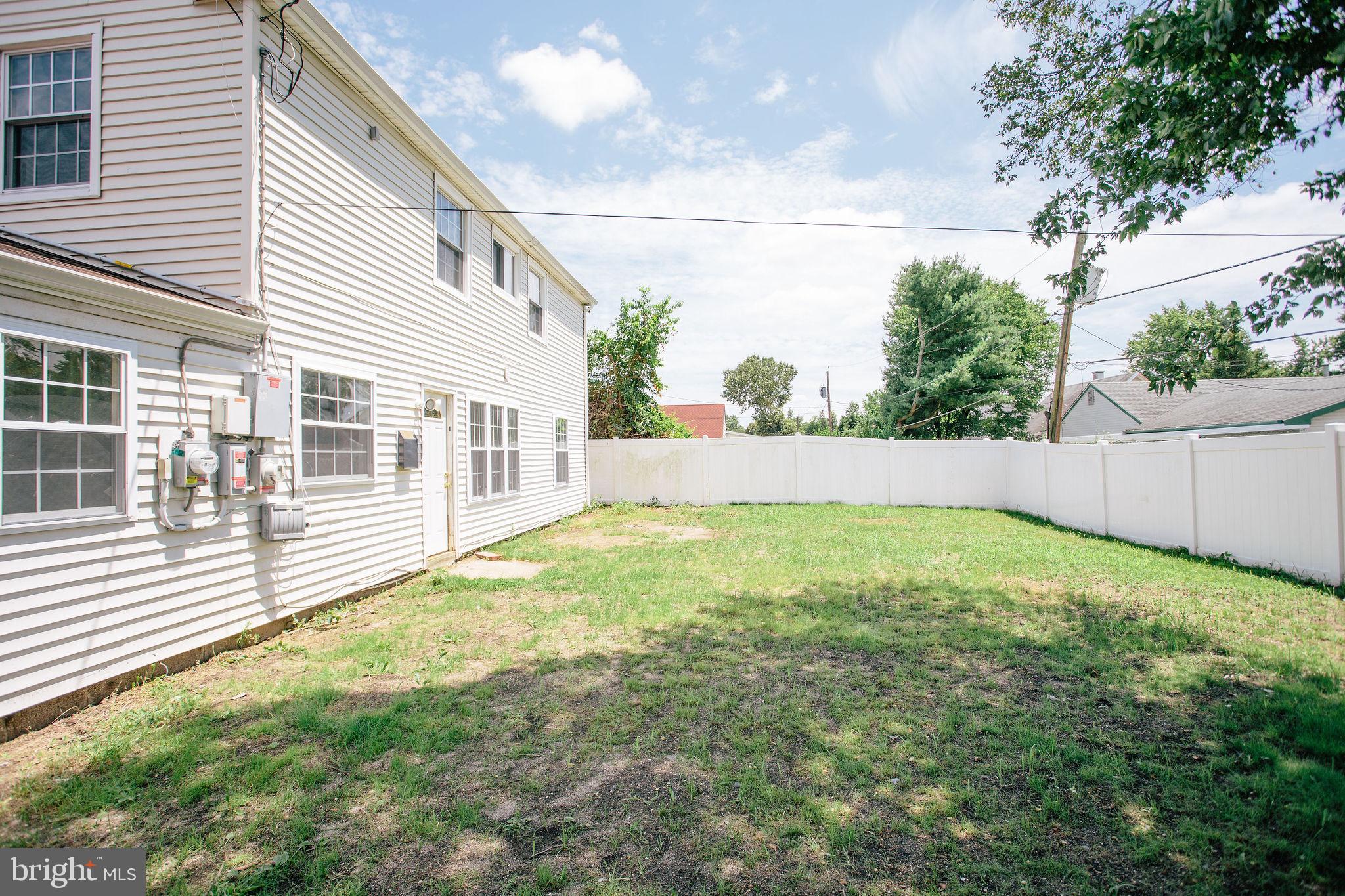 27 Bendix Ln