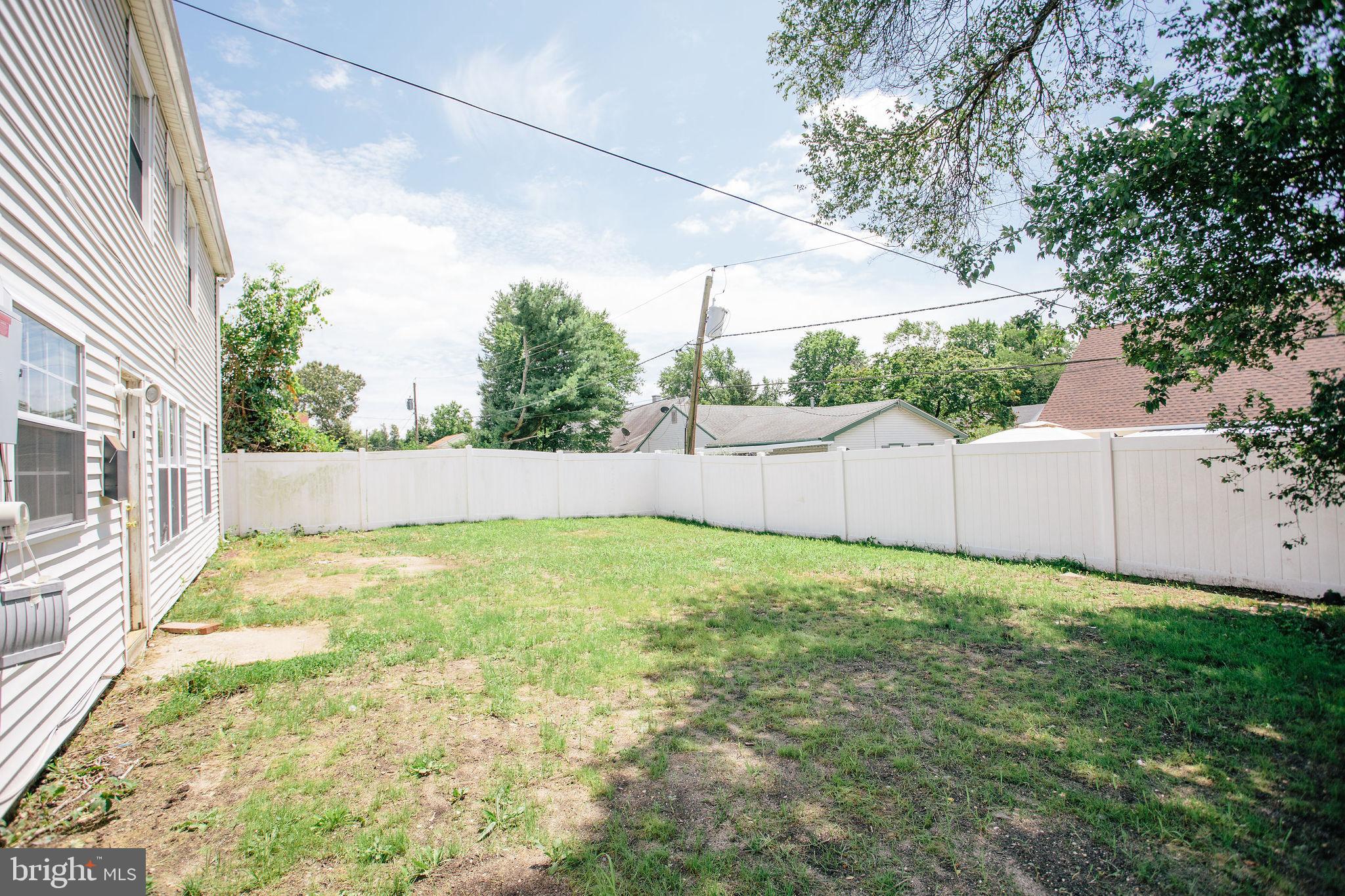 27 Bendix Ln