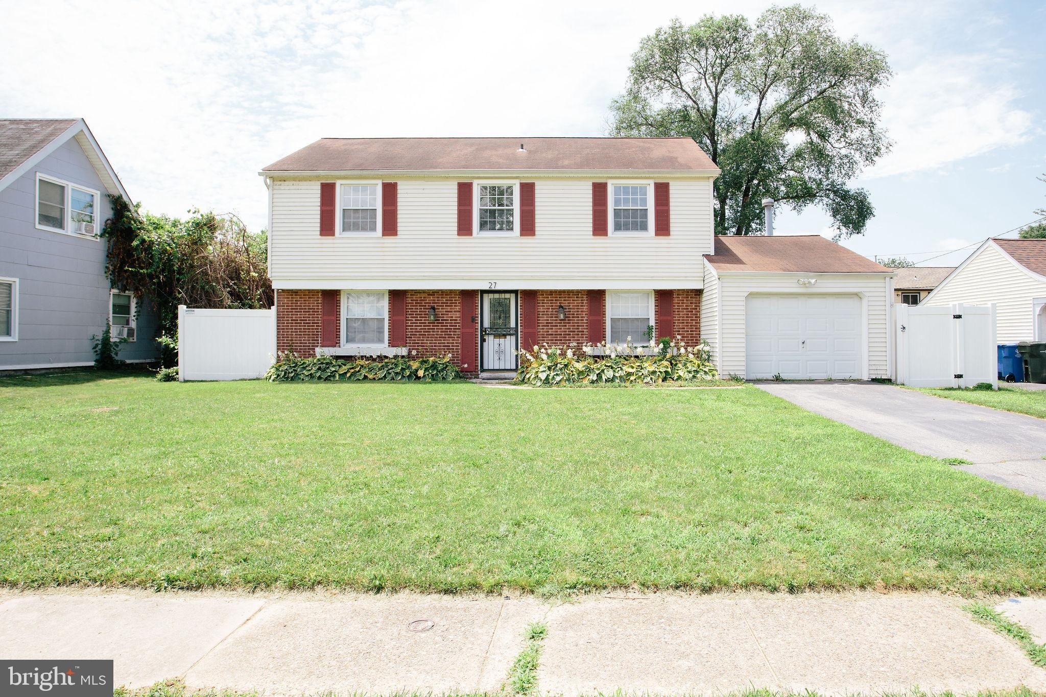 27 Bendix Ln
