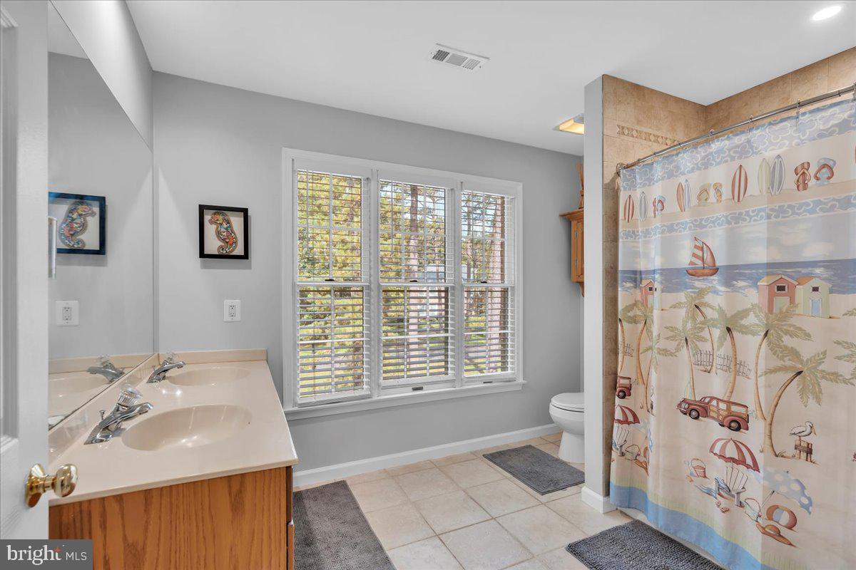 1 SWEET GUM CT