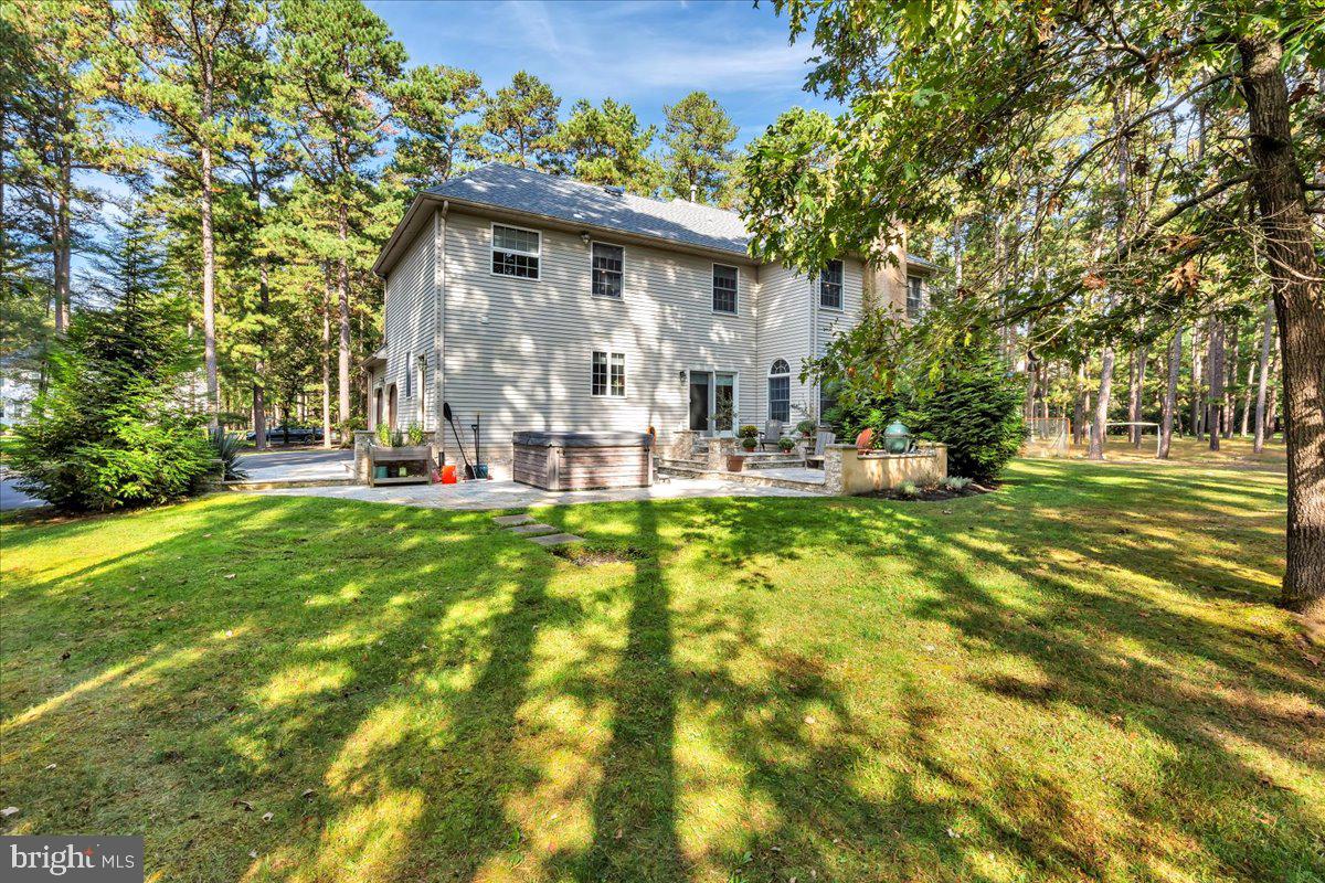 1 SWEET GUM CT