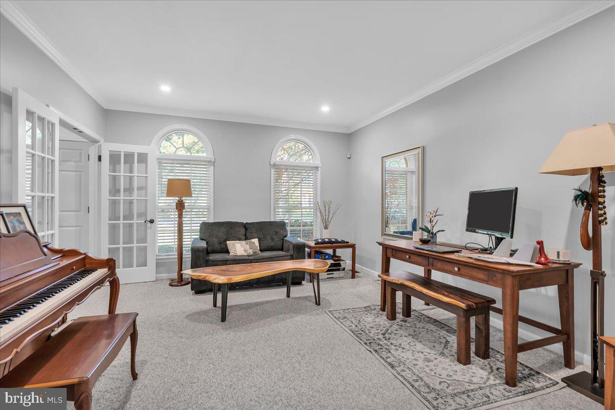 1 SWEET GUM CT
