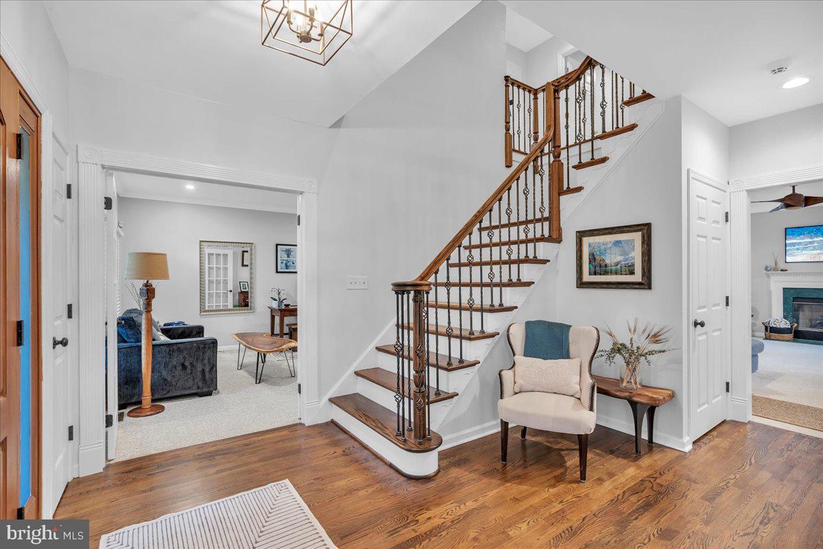 1 SWEET GUM CT
