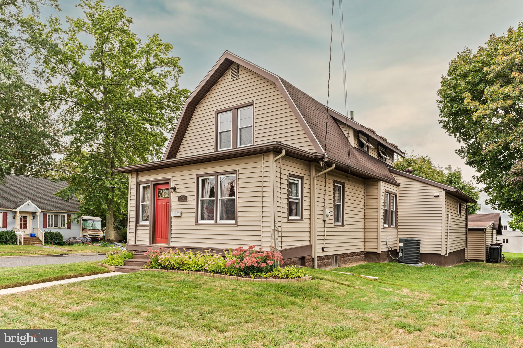 59 S Pennsylvania Ave