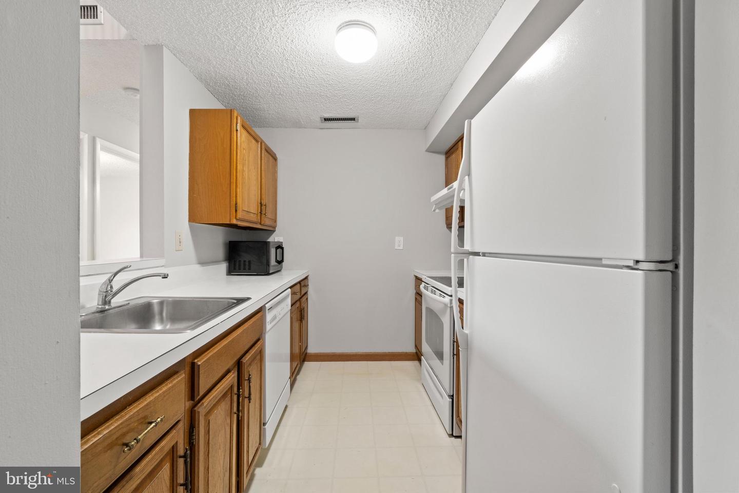 902 ASPEN DR
