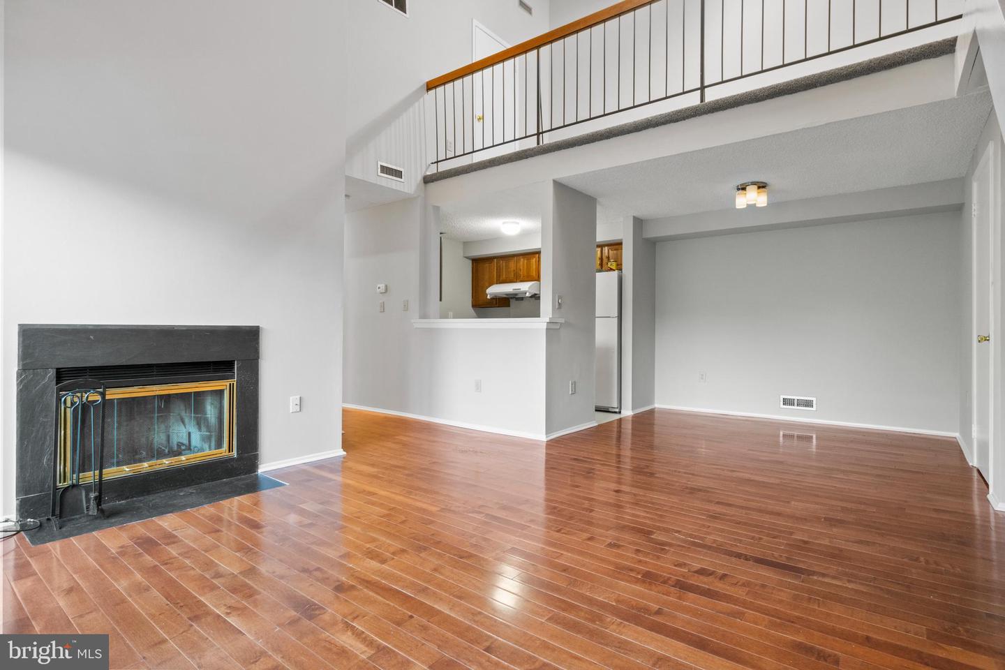 902 ASPEN DR