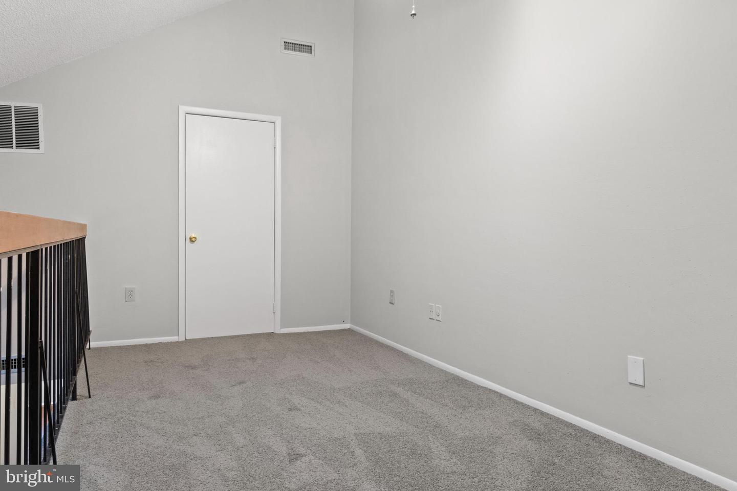 902 ASPEN DR