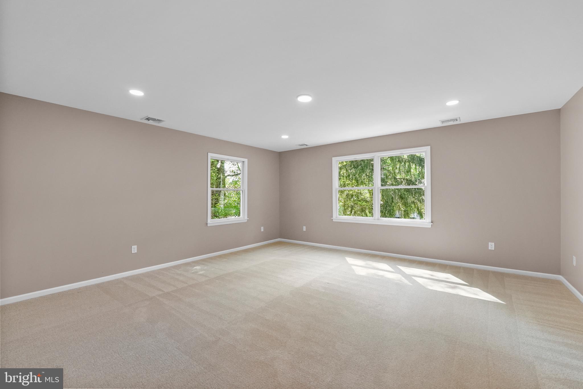 303 Opossum Rd