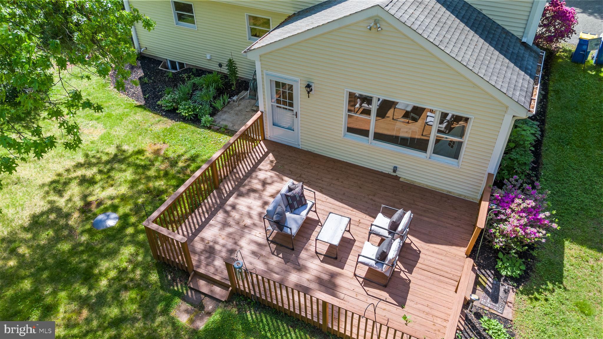 303 Opossum Rd