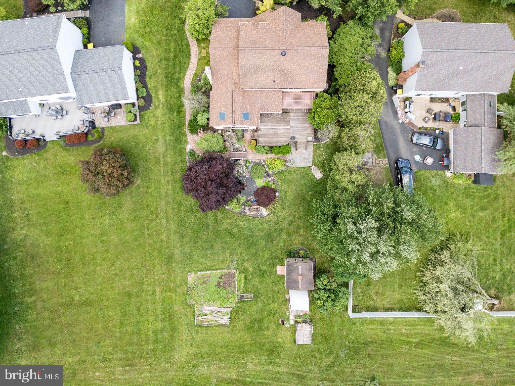 13 COLONIAL DRIVE