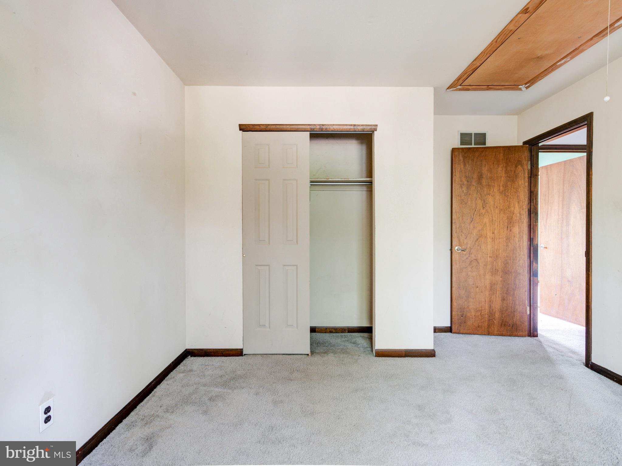 13 COLONIAL DRIVE