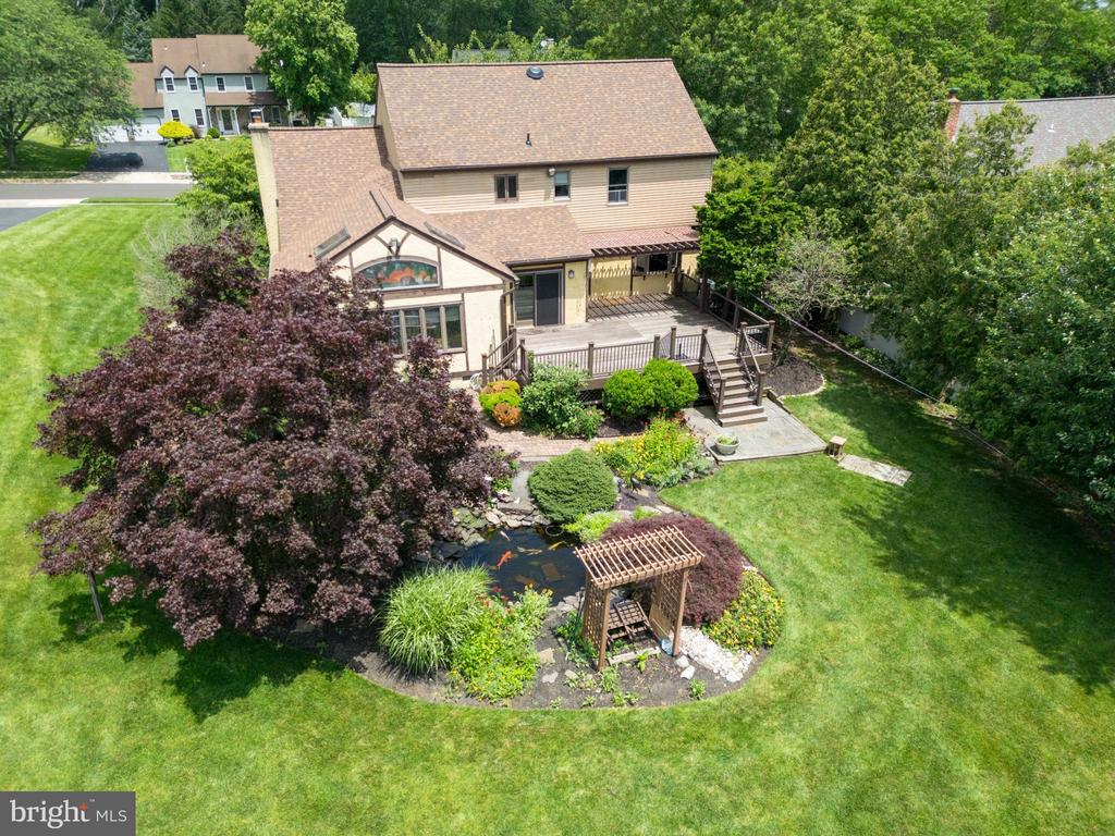 13 COLONIAL DRIVE