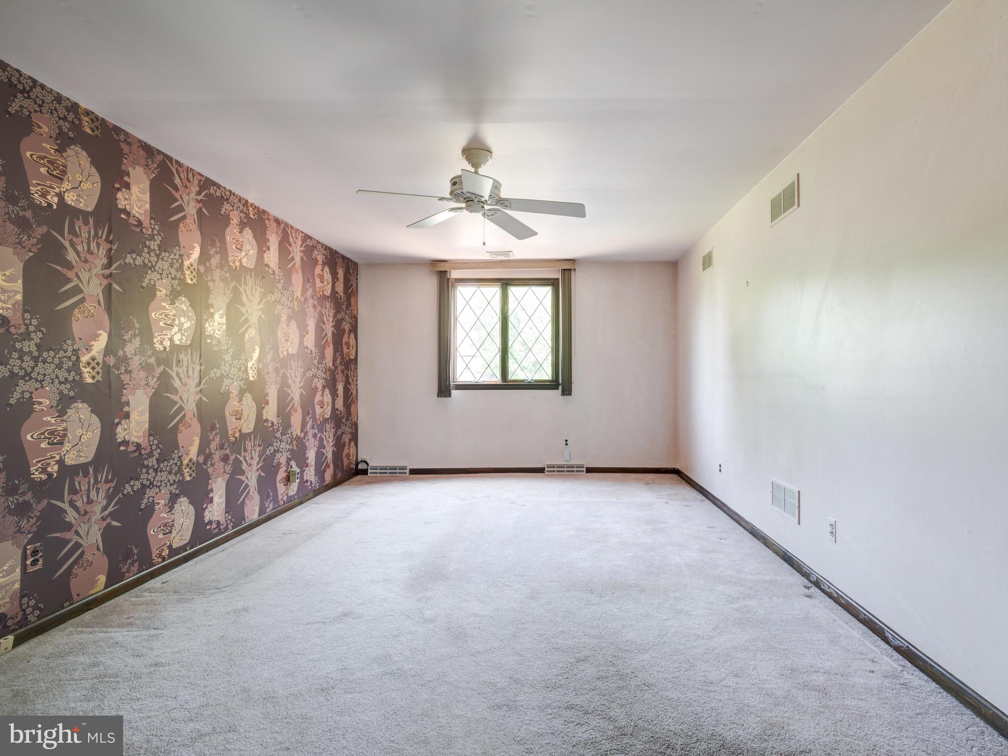 13 COLONIAL DRIVE