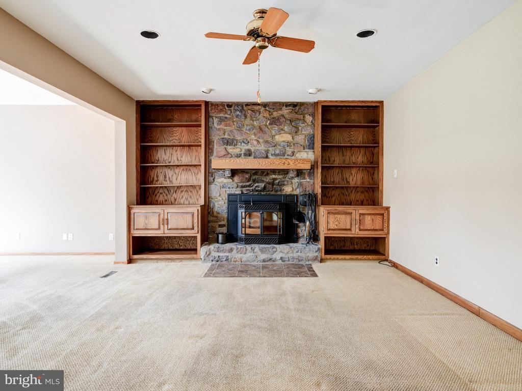 13 COLONIAL DRIVE