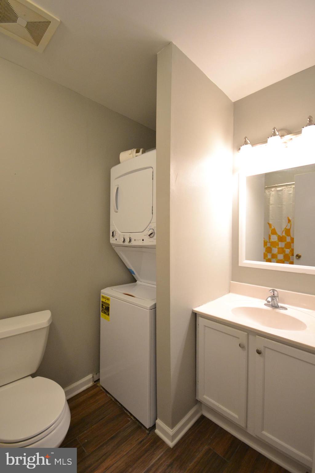 3022 Valley Dr #3022