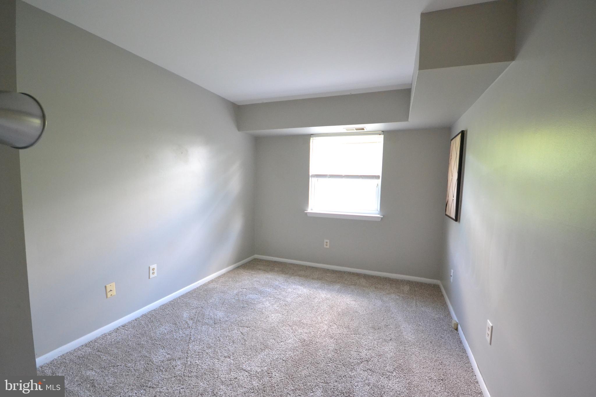 3022 Valley Dr #3022