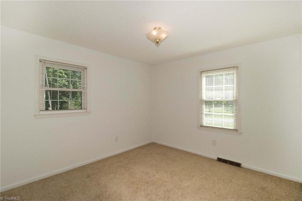 1270 Country Hill Drive