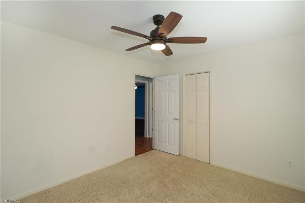 1270 Country Hill Drive