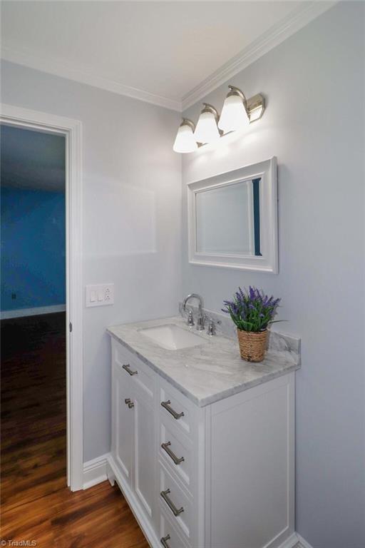 1270 Country Hill Drive