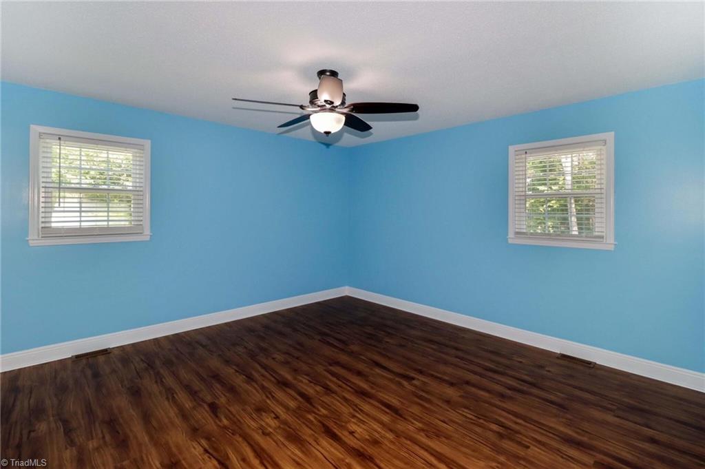 1270 Country Hill Drive