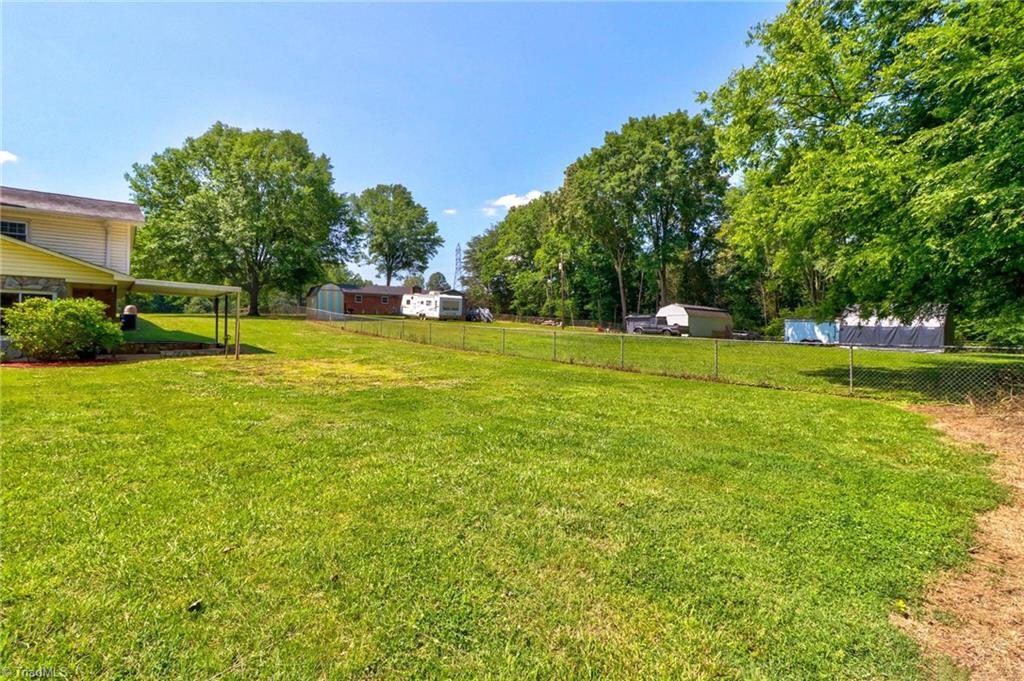 1270 Country Hill Drive