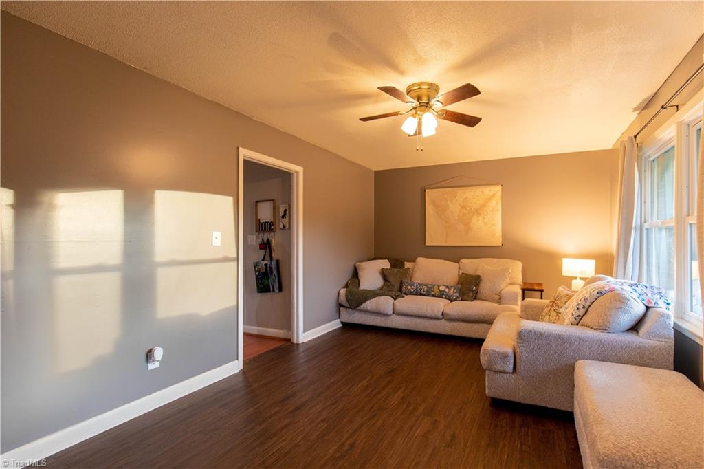 787 Nottingham Drive